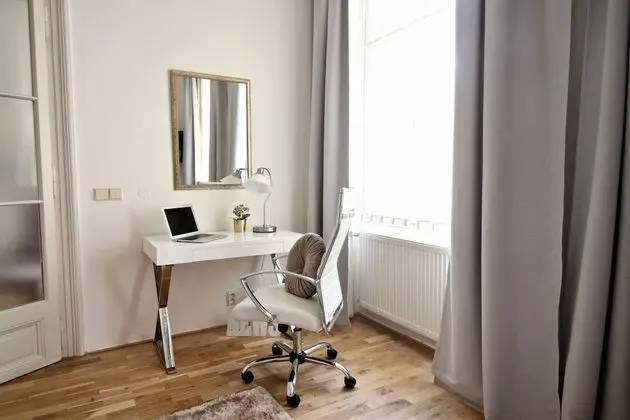 Luxury Apart Daire, Şehir Manzaralı