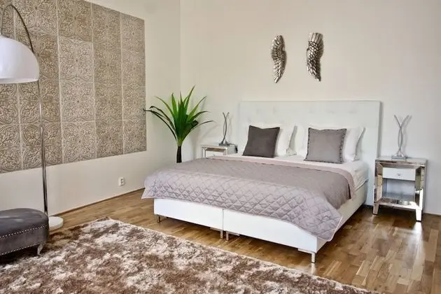 Luxury Apart Daire, Şehir Manzaralı