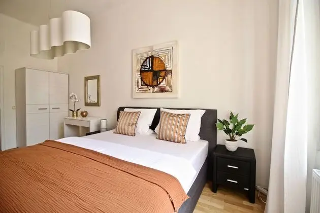 Luxury Apart Daire, Şehir Manzaralı