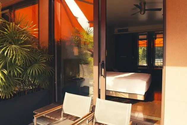 Tek Büyük Yataklı Oda, 1 Büyük (Queen) Boy Yatak (Club Lounge Access)