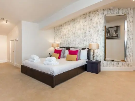 Ev (3 Bedrooms)