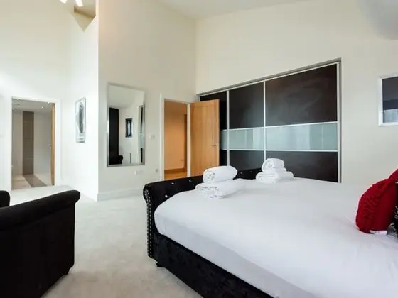 Ev (3 Bedrooms)