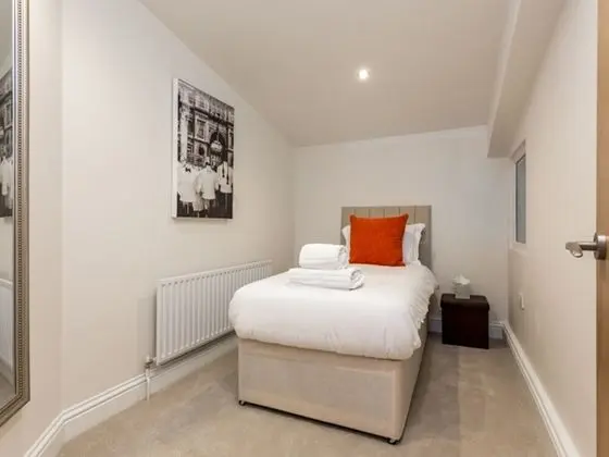 Ev (3 Bedrooms)
