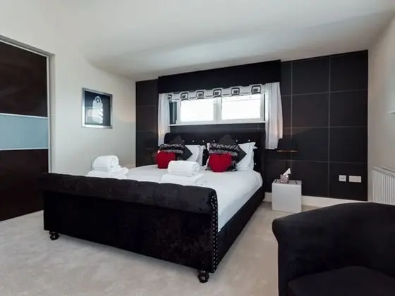 Ev (3 Bedrooms)