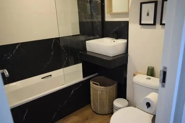 Basic Apart Daire, 2 Büyük (Queen) Boy Yatak