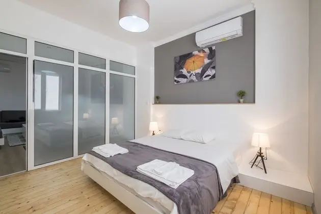 Apart Daire, Sigara İçilmez, Balkon