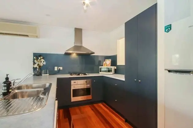 Ev (3 Bedrooms)