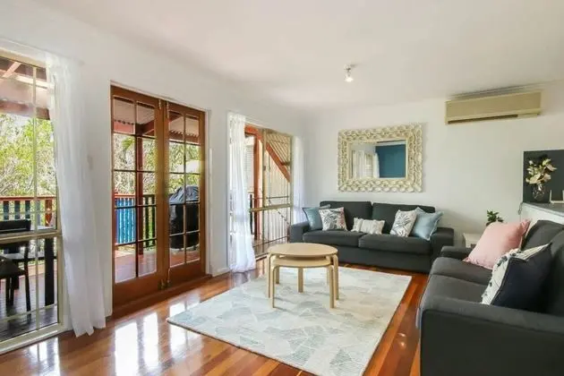 Ev (3 Bedrooms)