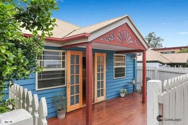 Ev (3 Bedrooms)