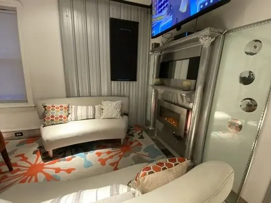 Luxury Ev