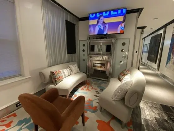 Luxury Ev
