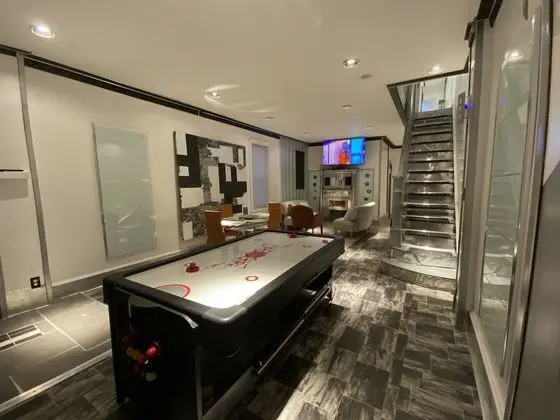 Luxury Ev