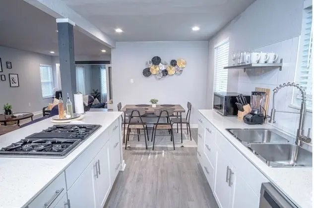 Ev (4 Bedrooms)
