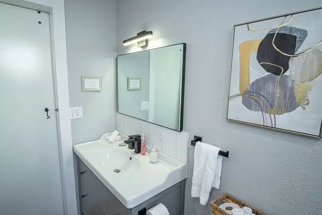Ev (4 Bedrooms)