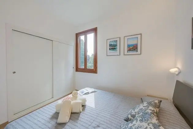 Standard Apart Daire, Birden Çok Yatak, Dağ Yamacı (The Stylish Flat With Lake View)