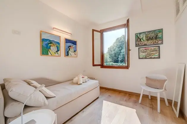 Standard Apart Daire, Birden Çok Yatak, Dağ Yamacı (The Stylish Flat With Lake View)