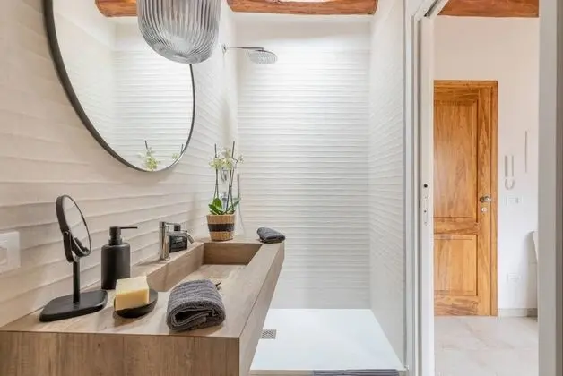 Apart Daire, 1 En Büyük (King) Boy Yatak ve Çekyat