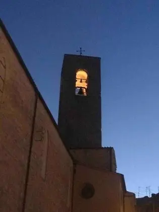 Apart Daire, 1 En Büyük (King) Boy Yatak ve Çekyat