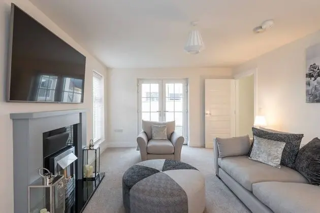Ev (3 Bedrooms)
