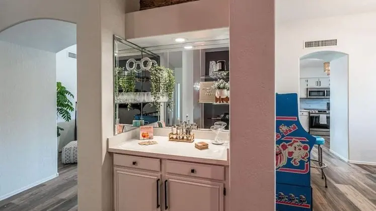 Minibar