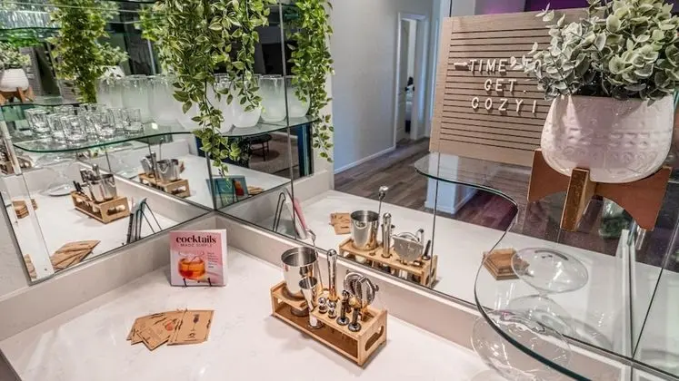 Minibar
