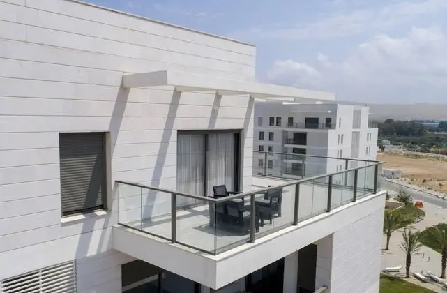 Çatı Katı Süiti (Penthouse)