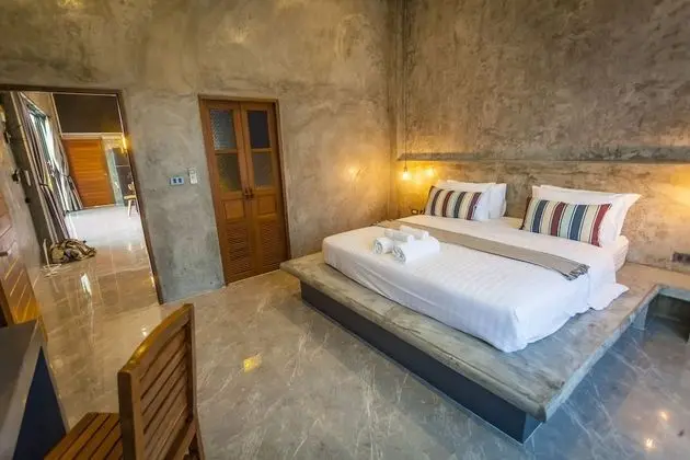 Villa (Stylish Pool Villa - 10 Mins Walk To )