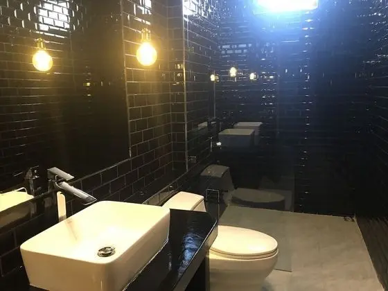 Villa (Stylish Pool Villa - 10 Mins Walk To )