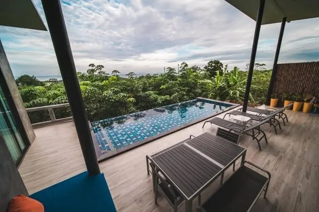 Villa (Stylish Pool Villa - 10 Mins Walk To )