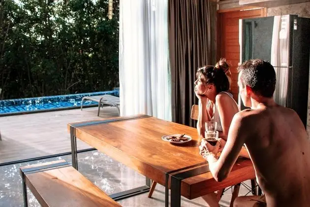 Villa (Stylish Pool Villa - 10 Mins Walk To )