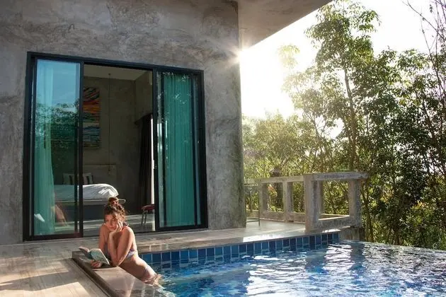 Villa (Stylish Pool Villa - 10 Mins Walk To )