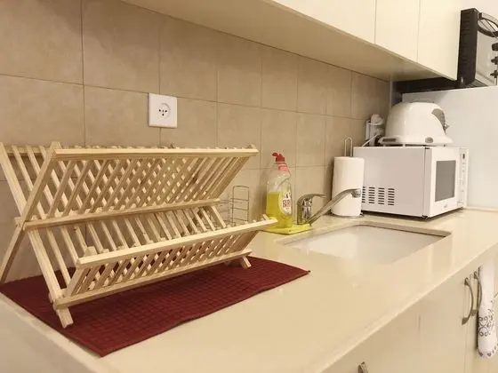 Comfort Apart Daire, 1 Büyük (Queen) Boy Yatak ve Çekyat, Sigara İçilmez, Avlu Manzaralı