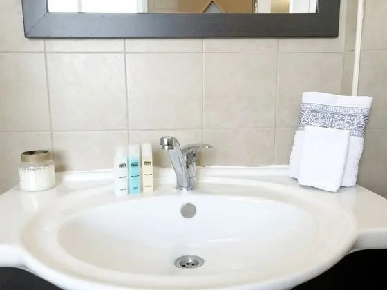 Comfort Apart Daire, 1 Büyük (Queen) Boy Yatak ve Çekyat, Sigara İçilmez, Avlu Manzaralı