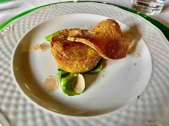 Apart Daire, 1 En Büyük (King) Boy Yatak ve Çekyat