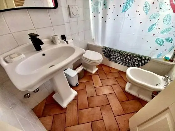 Apart Daire, 1 En Büyük (King) Boy Yatak ve Çekyat