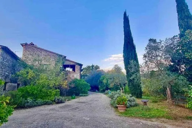 Apart Daire, 1 En Büyük (King) Boy Yatak ve Çekyat