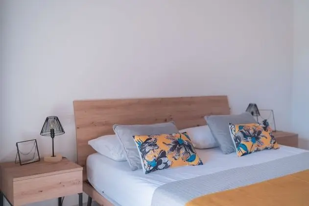 Tek Büyük Yataklı Oda, Bahçe Manzaralı