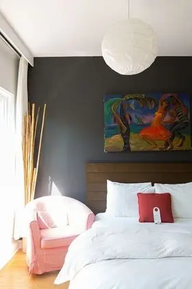 Oda (Deluxe Studio, 1 Queen Bed)