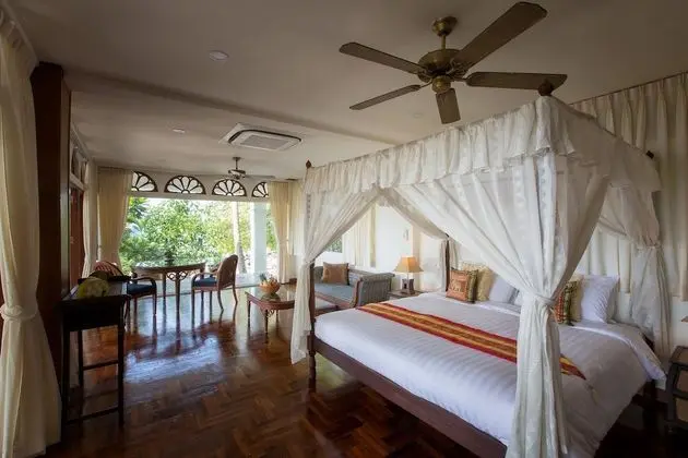 Deluxe Villa
