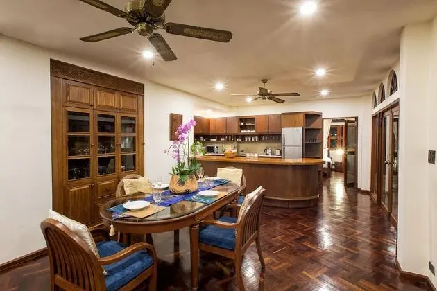 Deluxe Villa