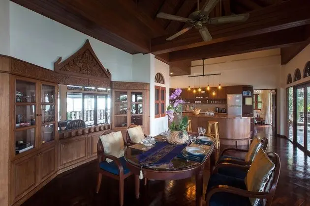 Deluxe Villa