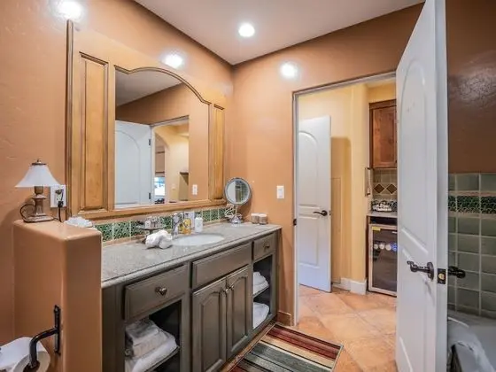 Luxury Villa, 1 En Büyük (King) Boy Yatak