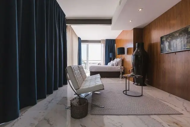 Tek Büyük Yataklı Oda, Liman Manzaralı (Grand Harbor Sky Villa)