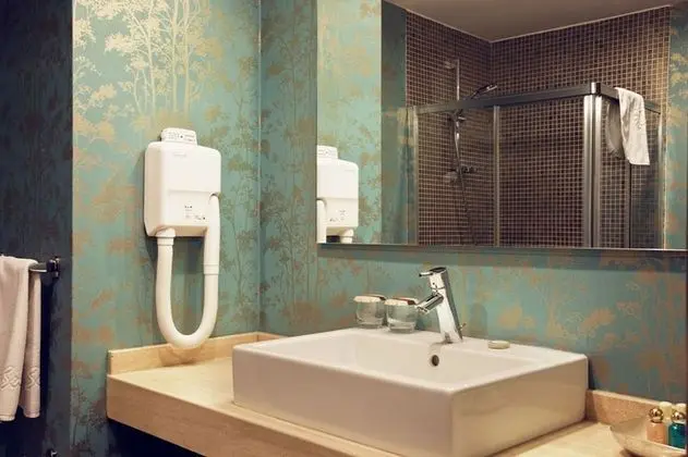 Banyo lavabosu