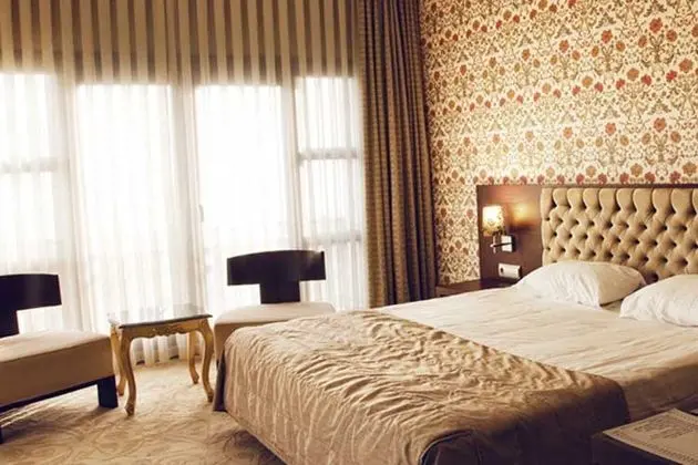 Deluxe Bahçe Manzara Oda