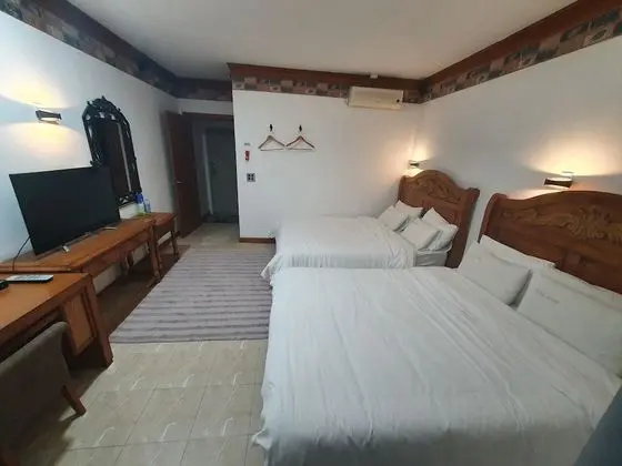 Hinoki Twin Room