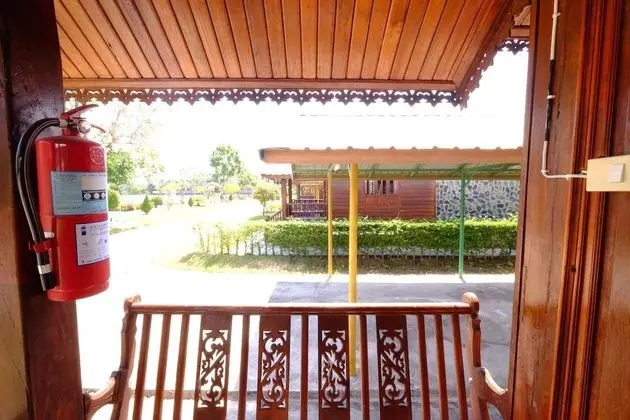 Superior Traditional House