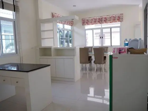 2 Bedrooms Villa