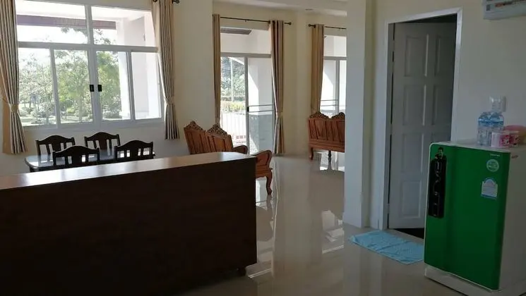 2 Bedrooms Villa