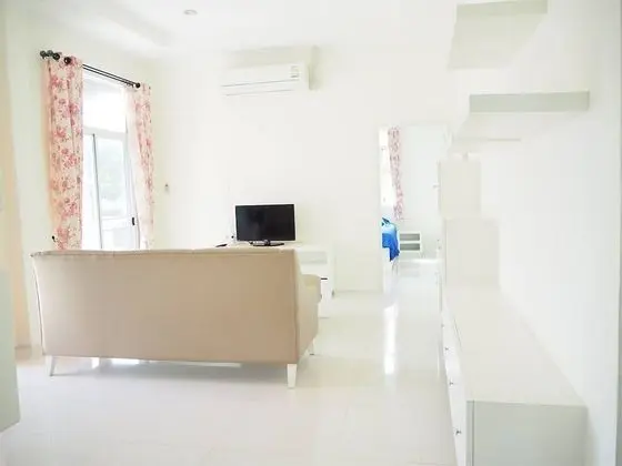 3 Bedrooms Villa